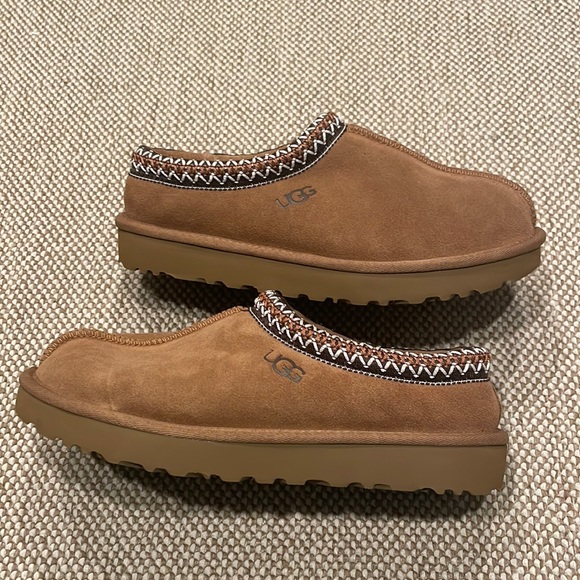 UGG Tasman Slippers - Picture 9 of 16